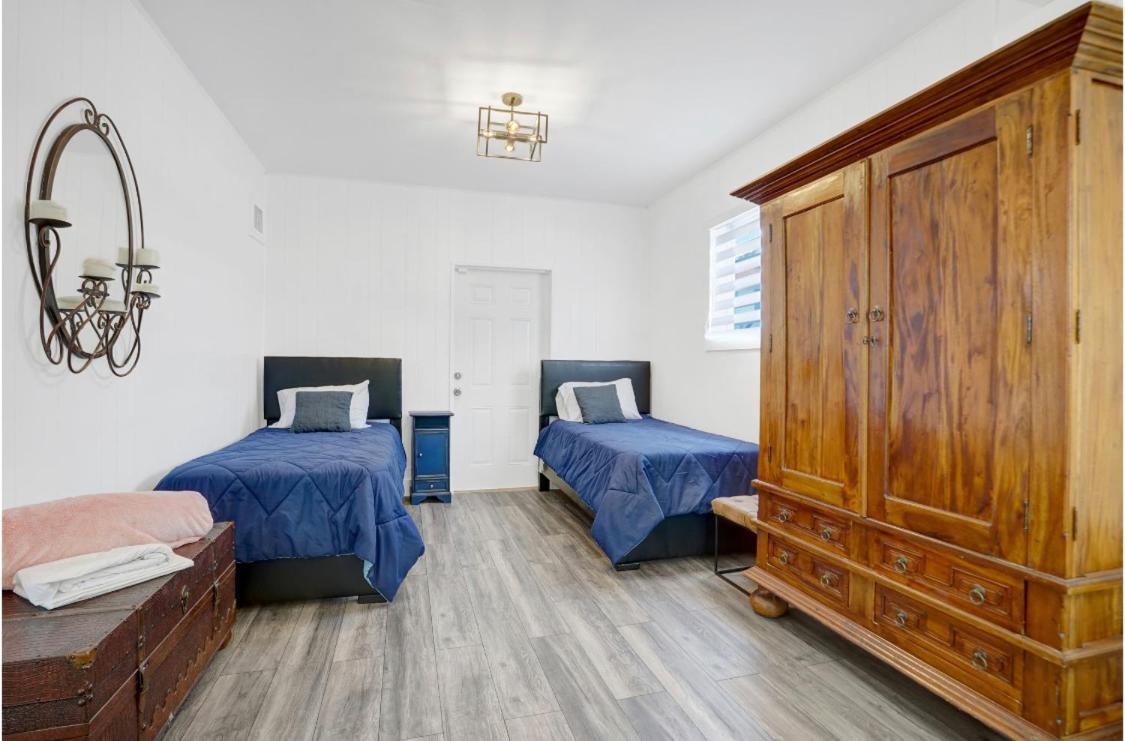 Appartement Casa Wellness à Tamiami Extérieur photo